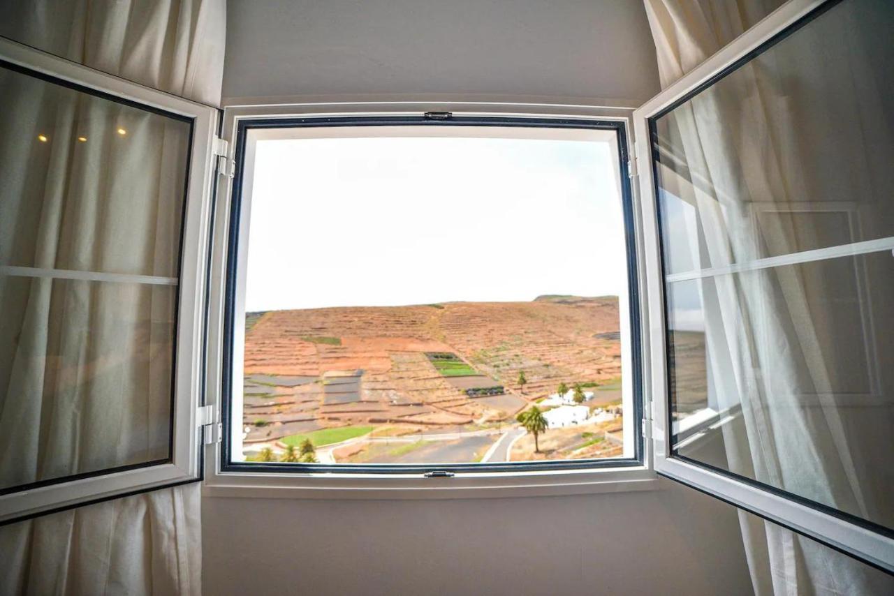 Las Nieves Suites Teguise  Extérieur photo