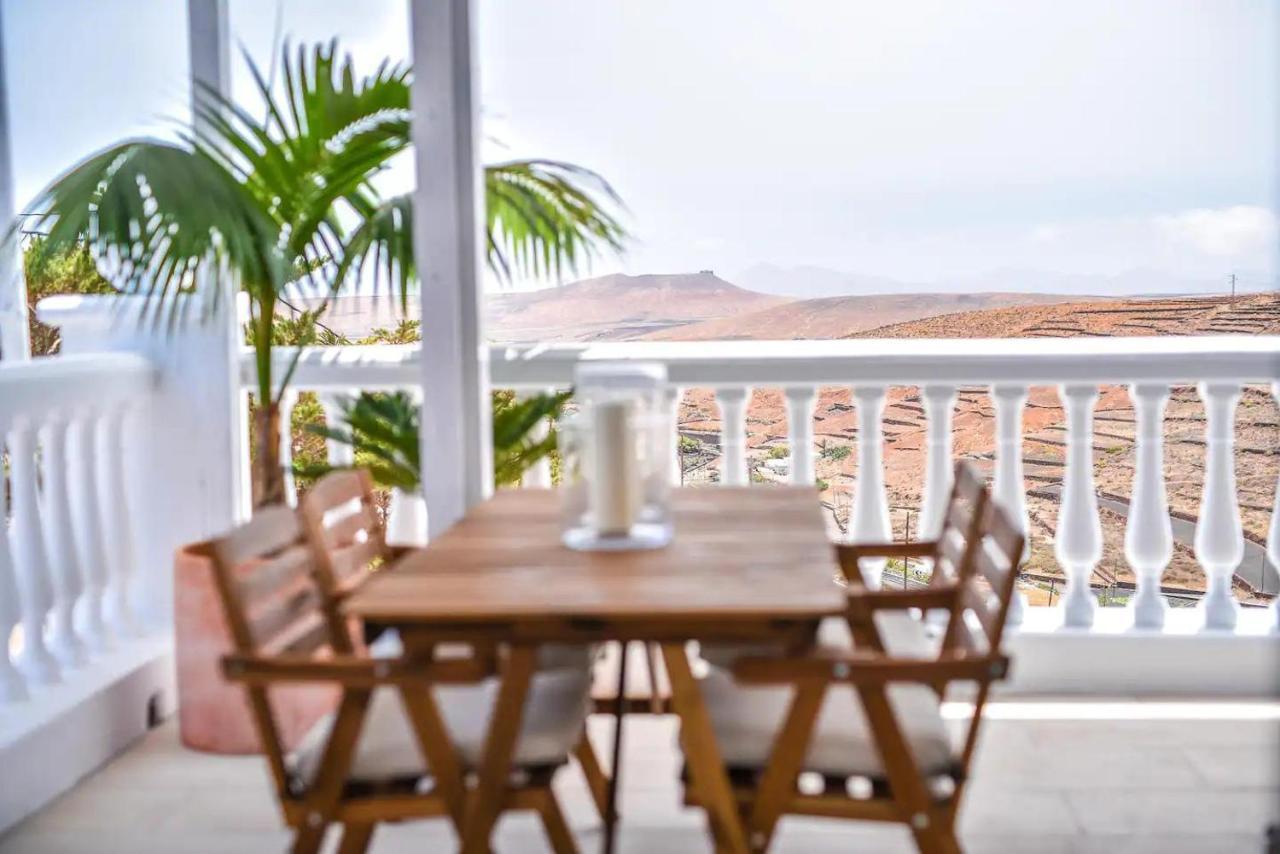 Las Nieves Suites Teguise  Extérieur photo
